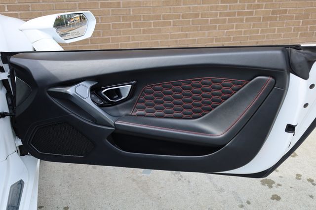 2018 Lamborghini Huracan LP 580-2 - 22968504 - 24