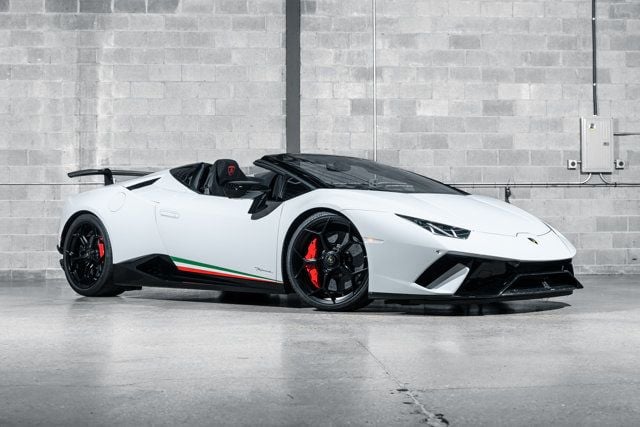 2018 Lamborghini Huracan Performante Spyder - 22925957 - 0