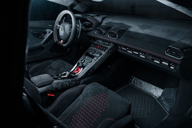 2018 Lamborghini Huracan Performante Spyder - 22925957 - 19
