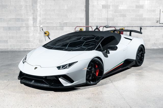 2018 Lamborghini Huracan Performante Spyder - 22925957 - 4