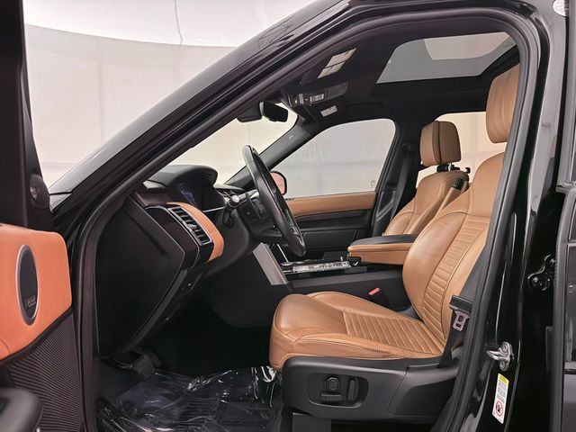 2018 Land Rover Discovery HSE Luxury Td6 - 22949042 - 16