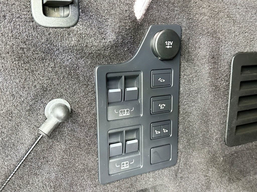 2018 Land Rover Discovery HSE Luxury V6 Supercharged - 23049816 - 48