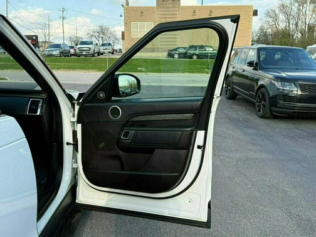 2018 Land Rover Discovery HSE Luxury V6 Supercharged - 23012910 - 26