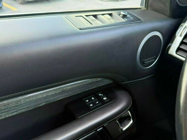 2018 Land Rover Discovery HSE Luxury V6 Supercharged - 23012910 - 35