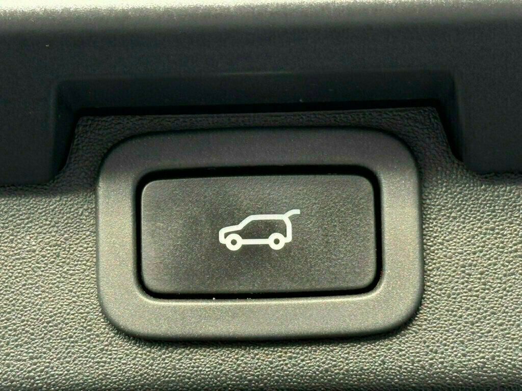 2018 Land Rover Discovery HSE Luxury V6 Supercharged - 23012910 - 44