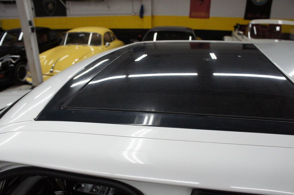 2018 Land Rover Discovery Td6 Diesel, 1-Owner, Low Mileage, 3RD Row Seats! - 22984030 - 20