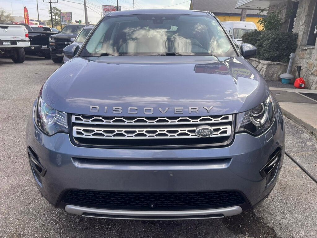 2018 Land Rover Discovery Sport HSE photo 2