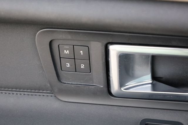 2018 Land Rover Discovery Sport HSE Luxury 4WD - 22949459 - 34