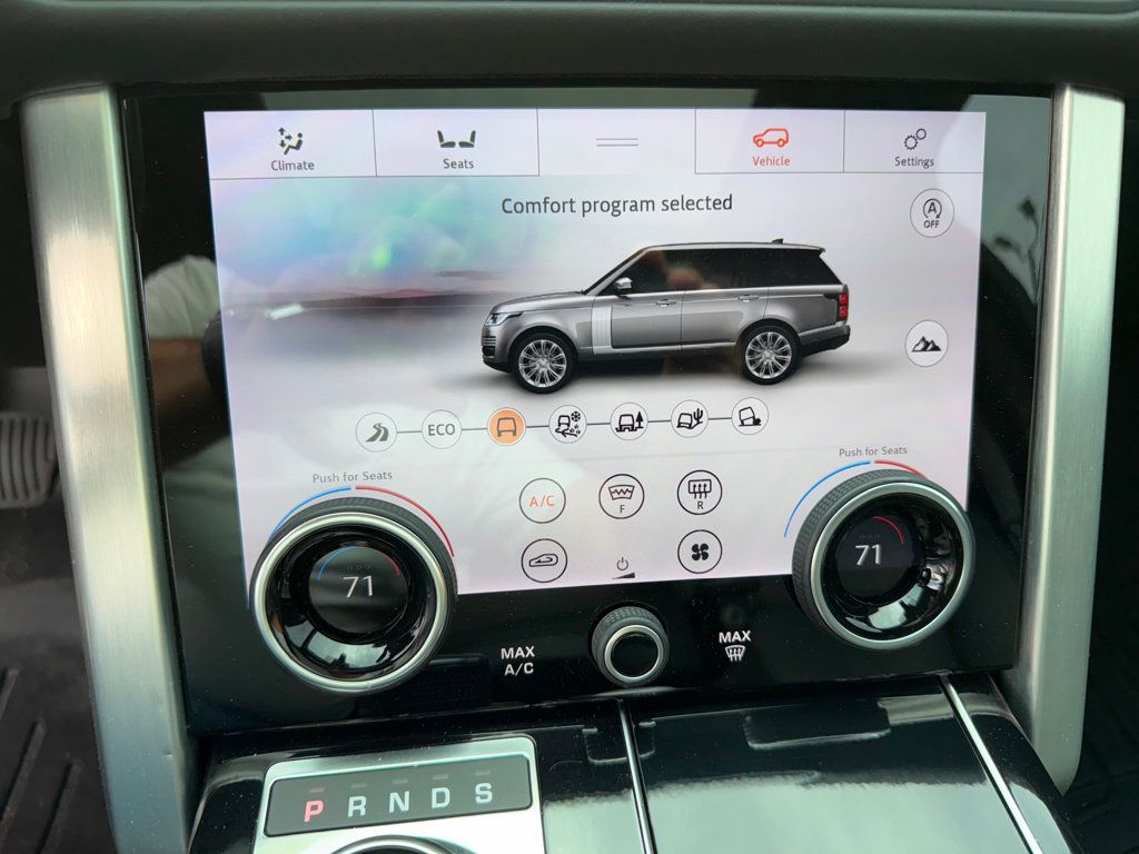 2018 Land Rover Range Rover SuperCharged photo 9