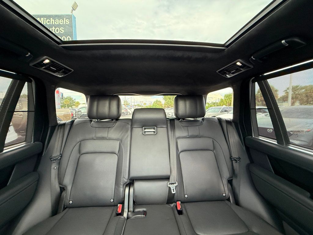 2018 Land Rover Range Rover SuperCharged photo 13