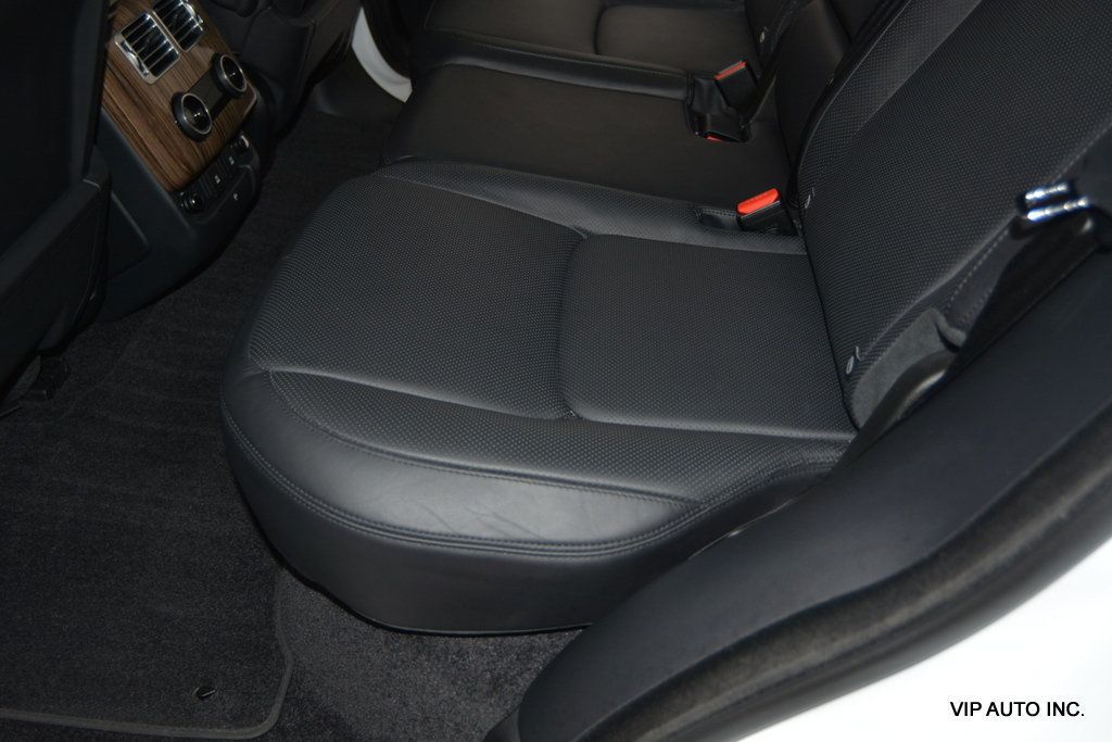 2018 Land Rover Range Rover HSE Sport Utility 4D - 22944202 - 25