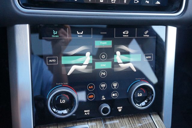 2018 Land Rover Range Rover LOW MILES, PREMIUM WHEELS, PANO MOON ROOF, LEATHER, NAVIGATION - 23087472 - 46