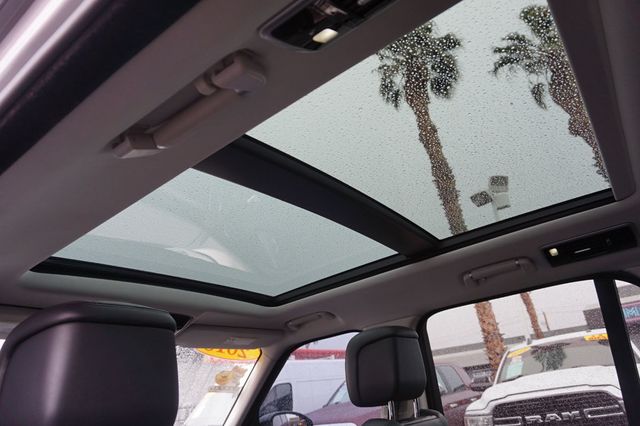 2018 Land Rover Range Rover LOW MILES, SUPERCHARGED V8, PANORAMIC ROOF,HEATED & COOLED SEATS - 22987160 - 20