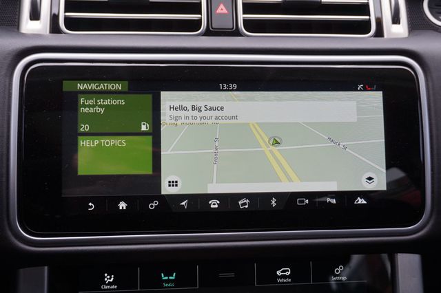 2018 Land Rover Range Rover LOW MILES, SUPERCHARGED V8, PANORAMIC ROOF,HEATED & COOLED SEATS - 22987160 - 27