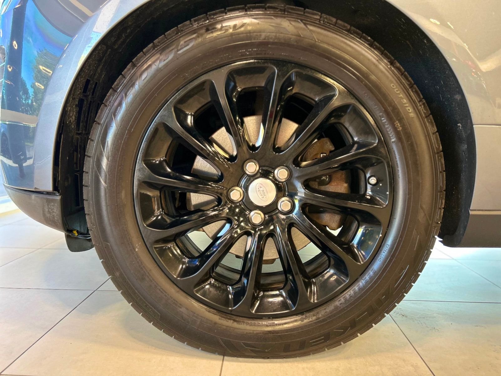 2018 Land Rover Range Rover HSE photo 33