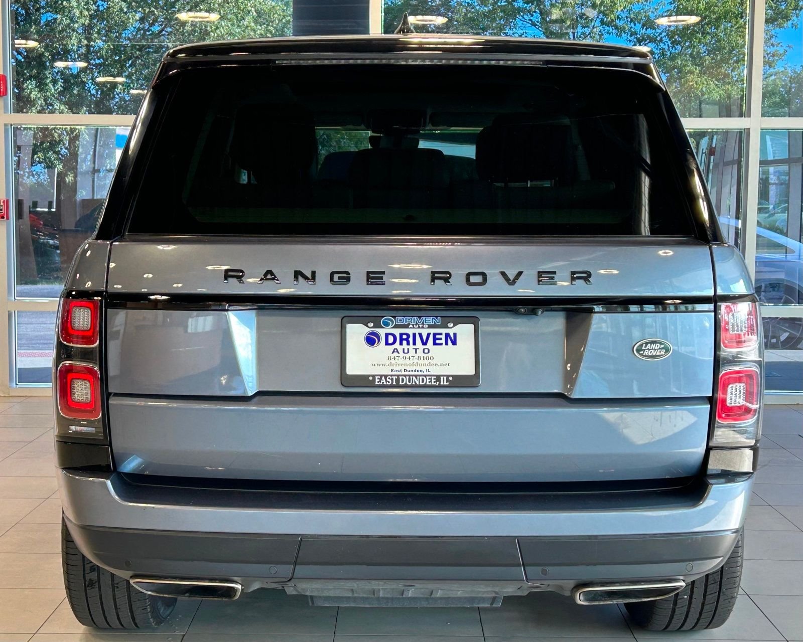 2018 Land Rover Range Rover HSE photo 6