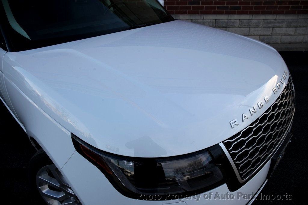 2018 Land Rover Range Rover SuperCharged HSE photo 18