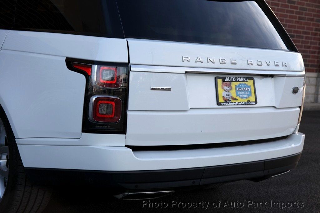 2018 Land Rover Range Rover SuperCharged HSE photo 23