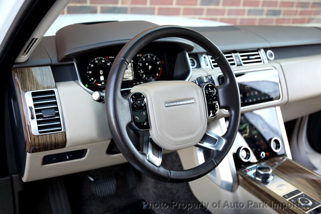 2018 Land Rover Range Rover SuperCharged HSE photo 29