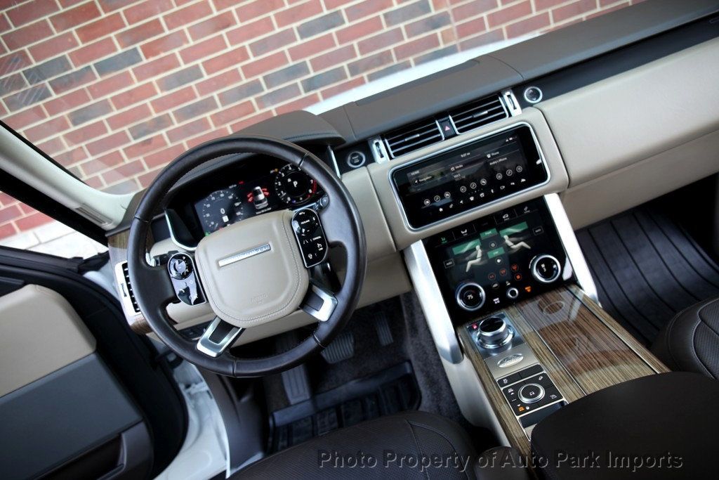 2018 Land Rover Range Rover SuperCharged HSE photo 46