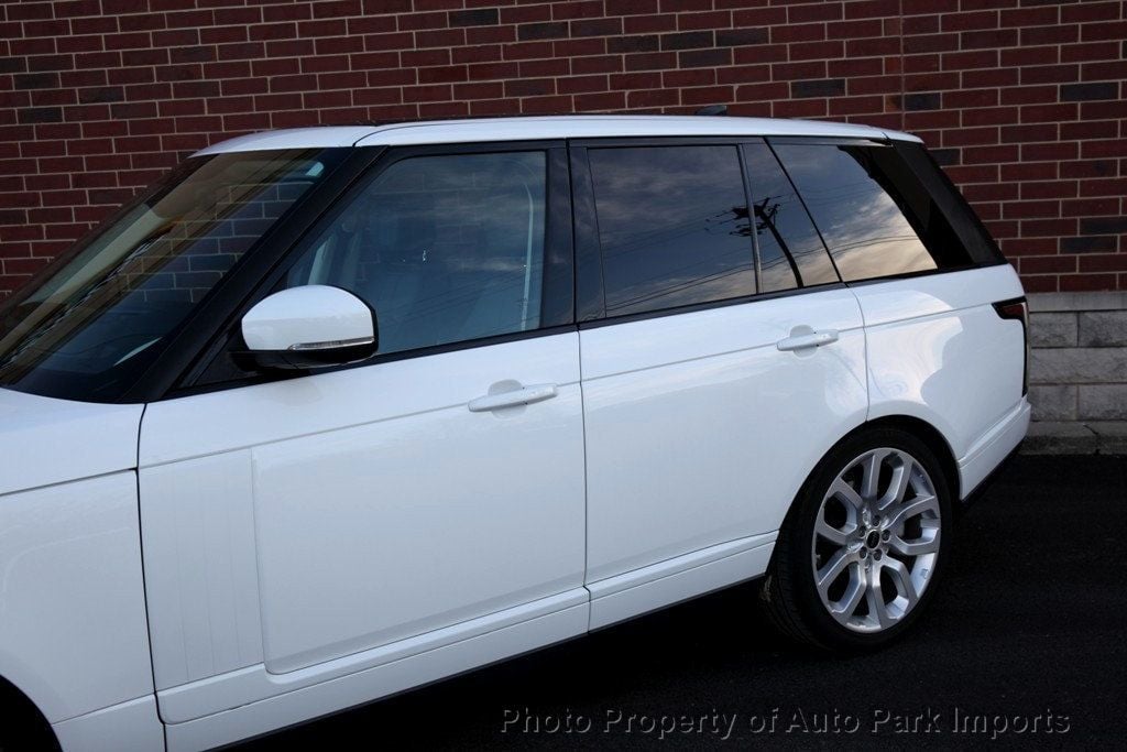2018 Land Rover Range Rover SuperCharged HSE photo 6