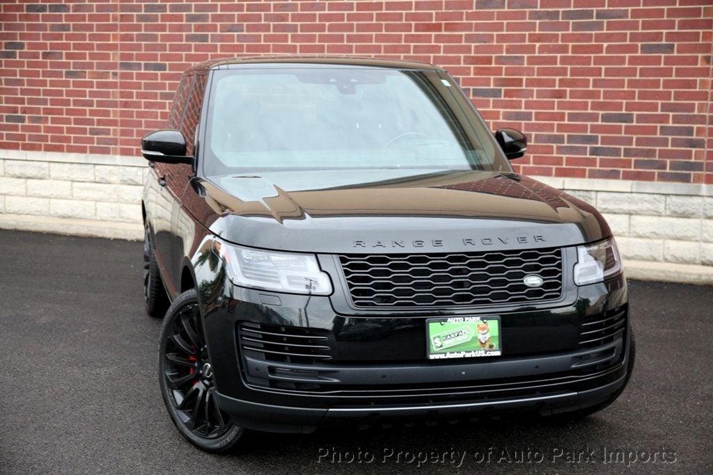 2018 Land Rover Range Rover SuperCharged HSE photo 11