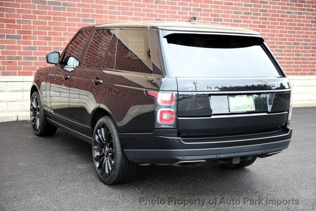 2018 Land Rover Range Rover SuperCharged HSE photo 16