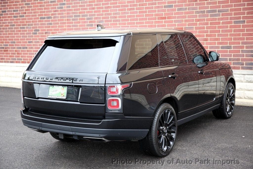 2018 Land Rover Range Rover SuperCharged HSE photo 17