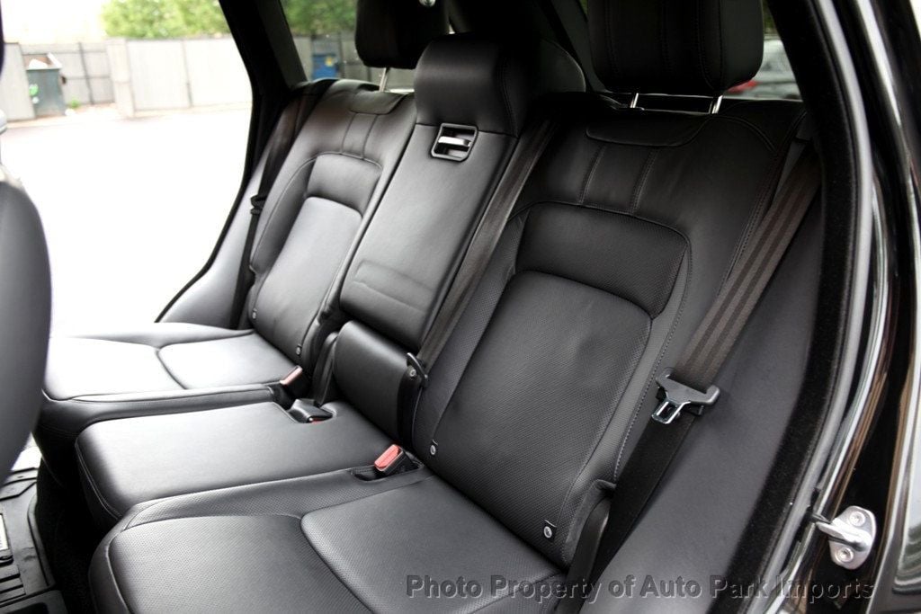 2018 Land Rover Range Rover SuperCharged HSE photo 22