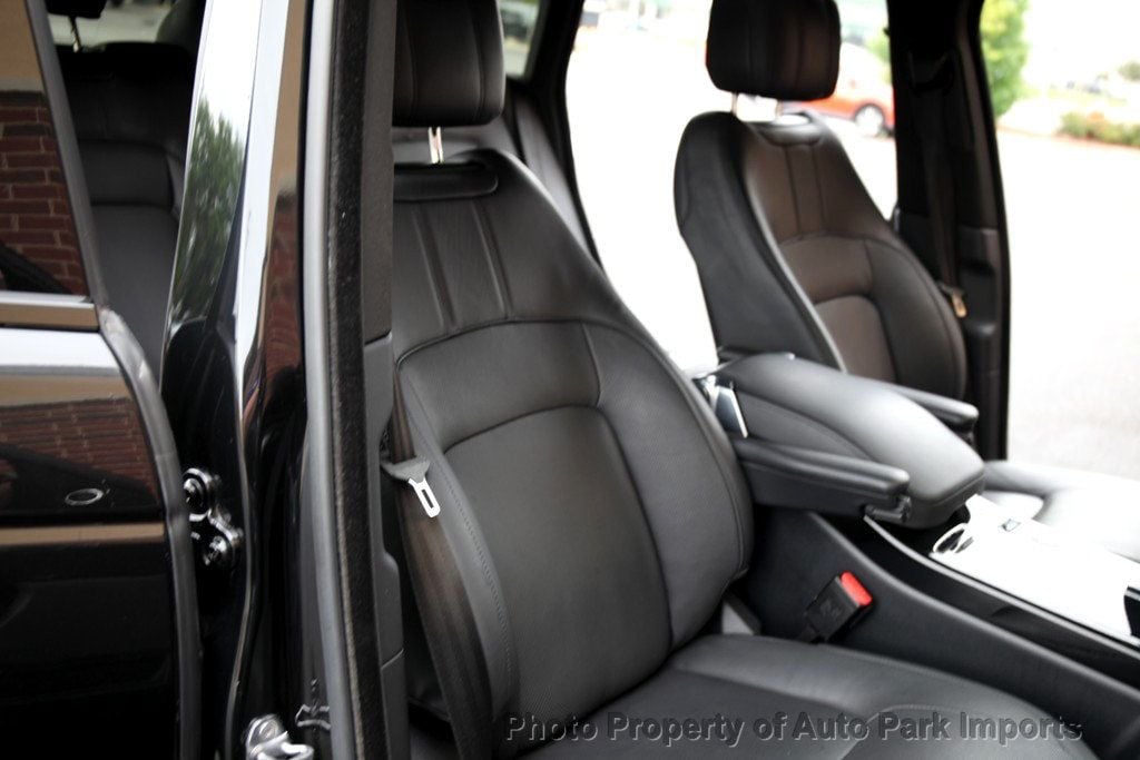 2018 Land Rover Range Rover SuperCharged HSE photo 26