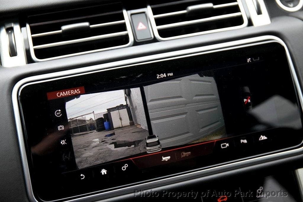 2018 Land Rover Range Rover SuperCharged HSE photo 30