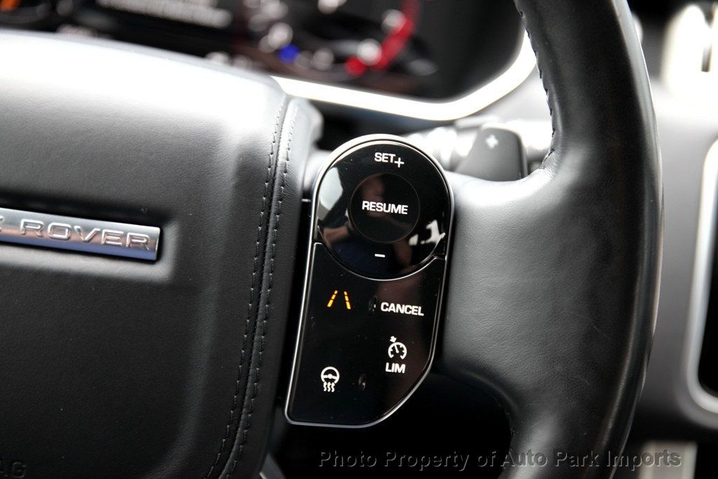 2018 Land Rover Range Rover SuperCharged HSE photo 39