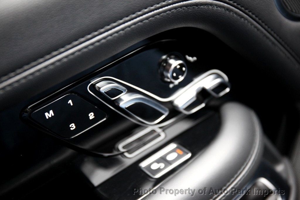 2018 Land Rover Range Rover SuperCharged HSE photo 43
