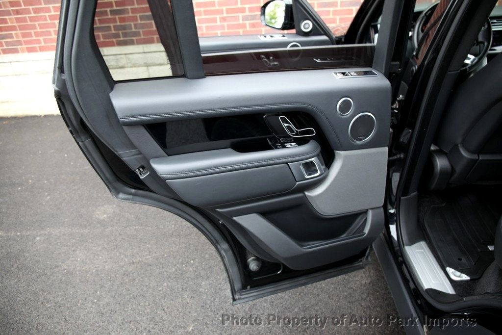 2018 Land Rover Range Rover SuperCharged HSE photo 44