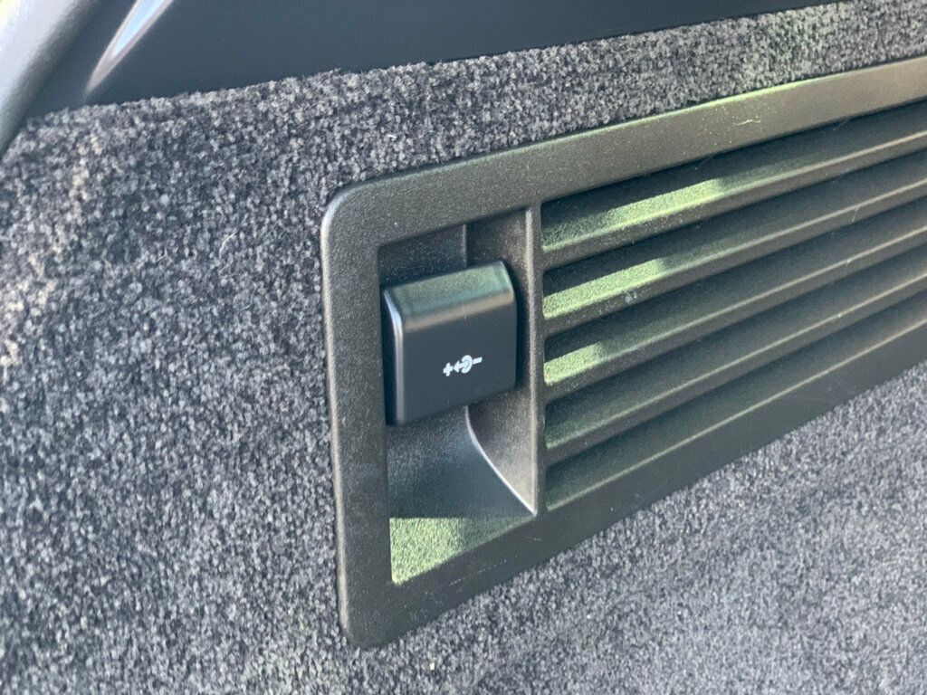 2018 Land Rover Range Rover V6 Supercharged HSE SWB w/Heads-up display  - 22966293 - 42