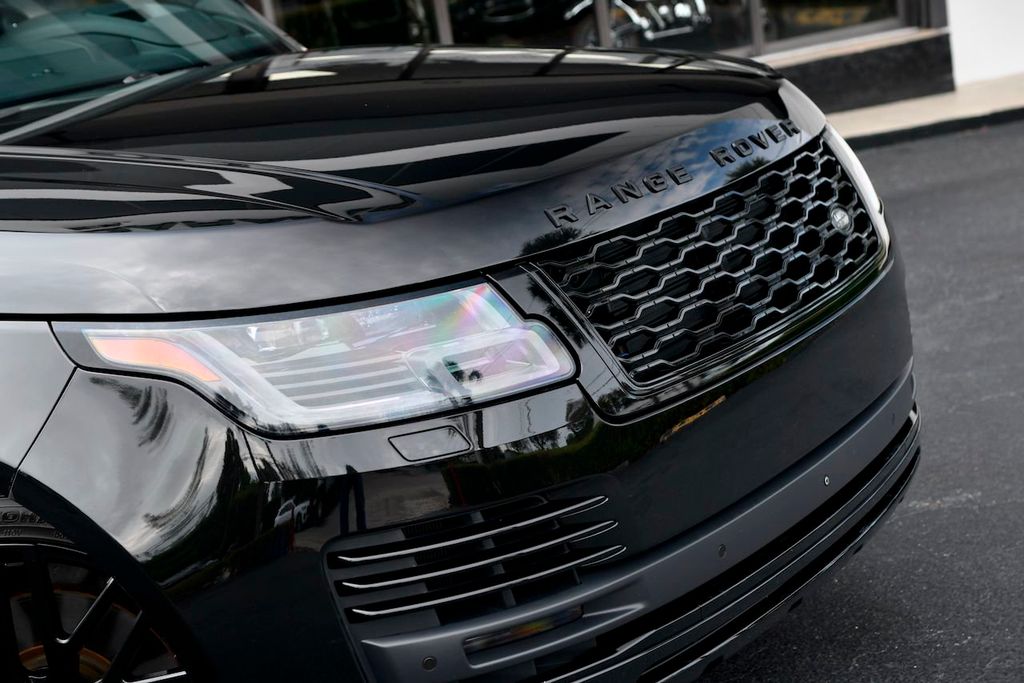 2018 Land Rover Range Rover Autobiography photo 3