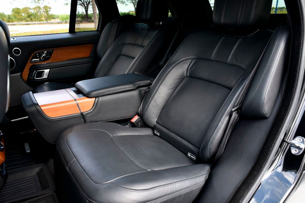 2018 Land Rover Range Rover Autobiography photo 29
