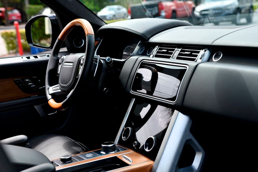 2018 Land Rover Range Rover Autobiography photo 39