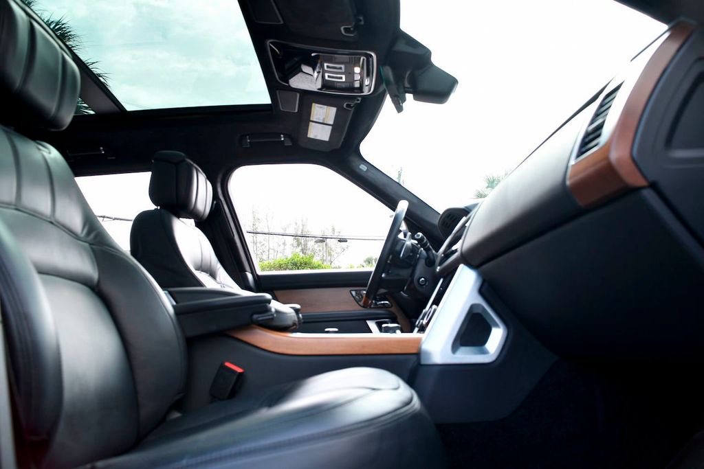 2018 Land Rover Range Rover Autobiography photo 42