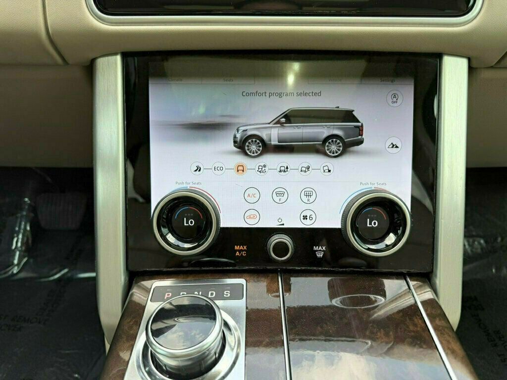 2018 Land Rover Range Rover Supercharged LWB photo 34