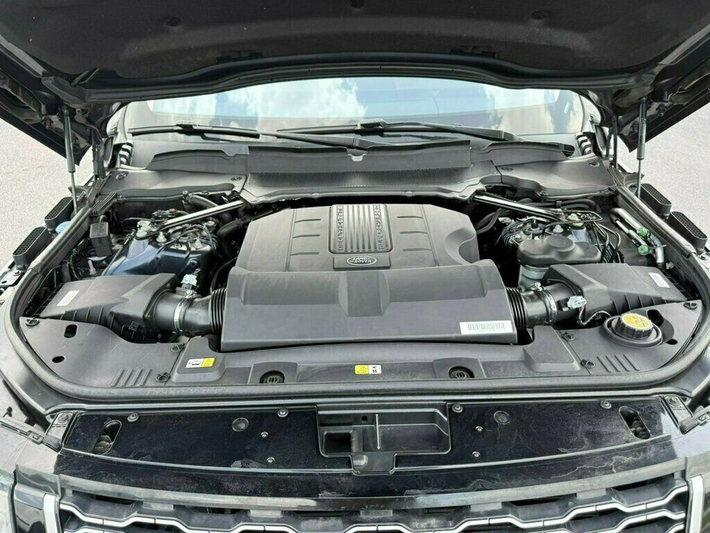 2018 Land Rover Range Rover Supercharged LWB photo 40