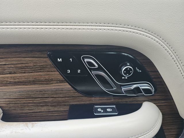 2018 Land Rover Range Rover V8 Supercharged SWB - 22984859 - 16