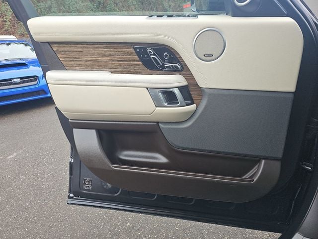 2018 Land Rover Range Rover V8 Supercharged SWB - 22984859 - 17