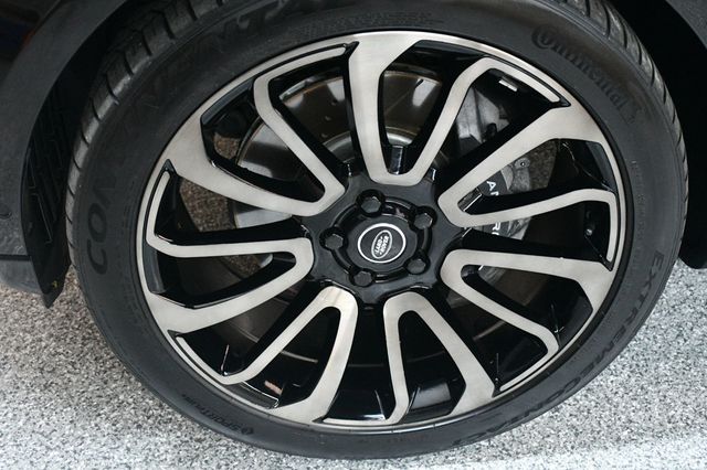 2018 Land Rover Range Rover V8 Supercharged SWB - 23003960 - 17