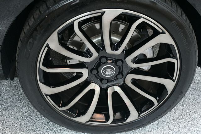 2018 Land Rover Range Rover V8 Supercharged SWB - 23003960 - 18