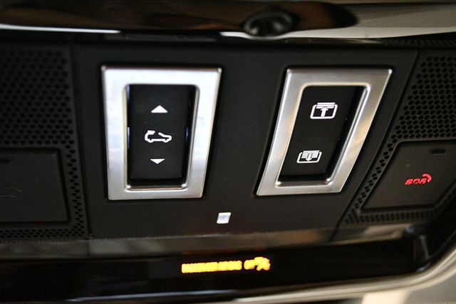 2018 Land Rover Range Rover V8 Supercharged SWB - 23003960 - 67