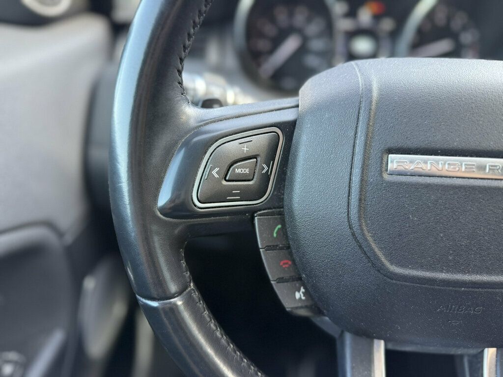 Land Rover Range Rover Evoque photo 11