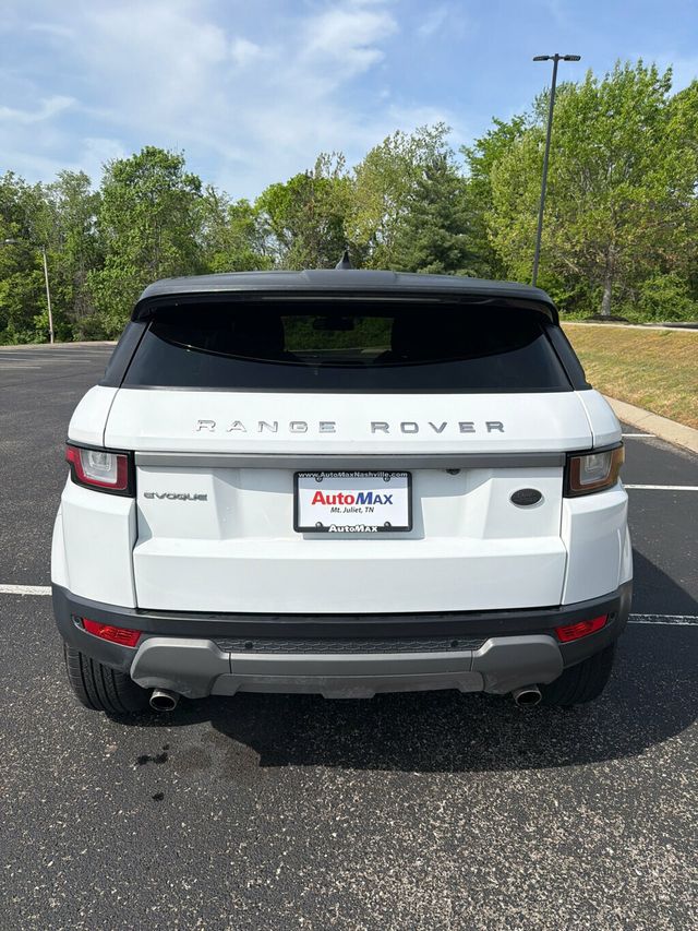 2018 Land Rover Range Rover Evoque SE's photo
