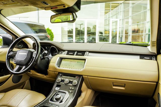 2018 Land Rover Range Rover Evoque 5 Door SE - 23038498 - 17