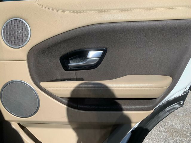 2018 Land Rover Range Rover Evoque 5 Door SE Premium - 22945415 - 23